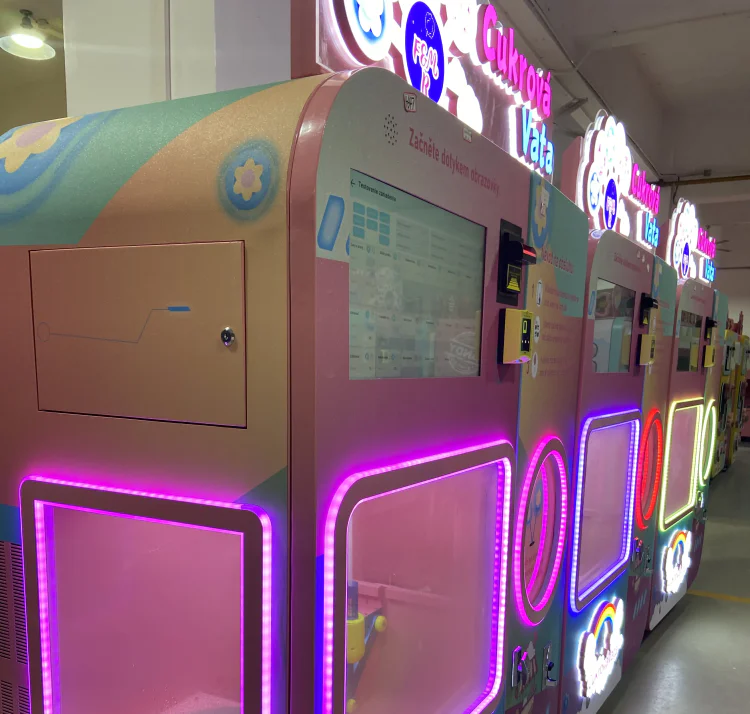 Three cotton candy machines shipped to Czech Republic